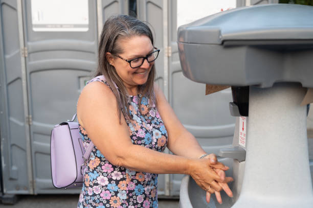 Best Porta potty rental near me  in Waukomis, OK