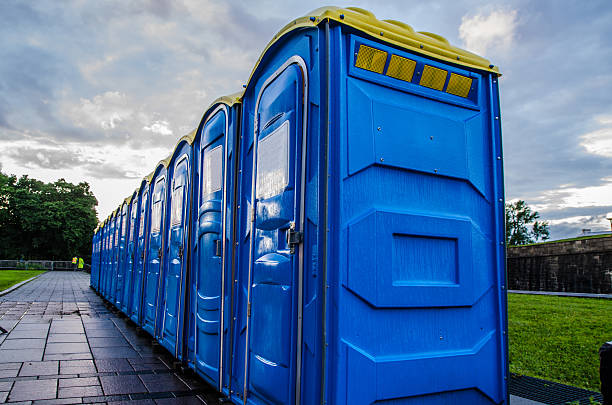 Best Portable restroom trailer rental  in Waukomis, OK